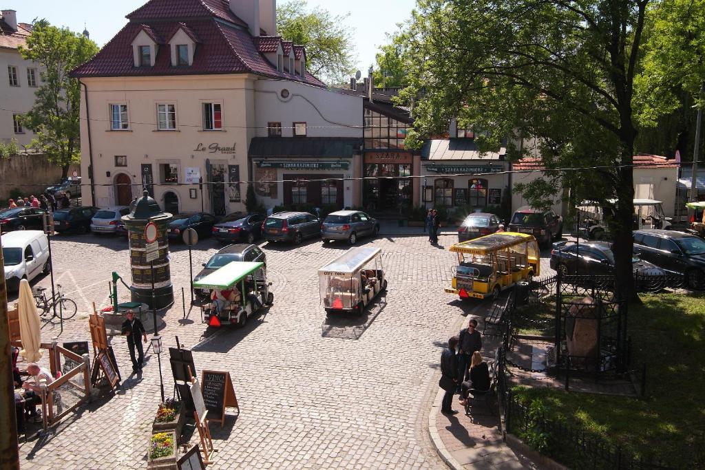 Momotown Privates Bed & Breakfast Krakow Dış mekan fotoğraf