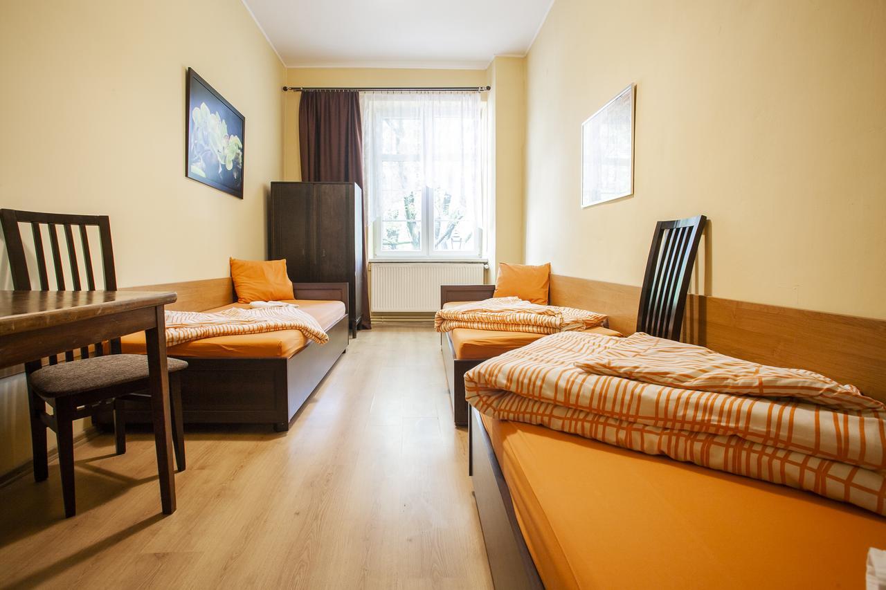Momotown Privates Bed & Breakfast Krakow Dış mekan fotoğraf