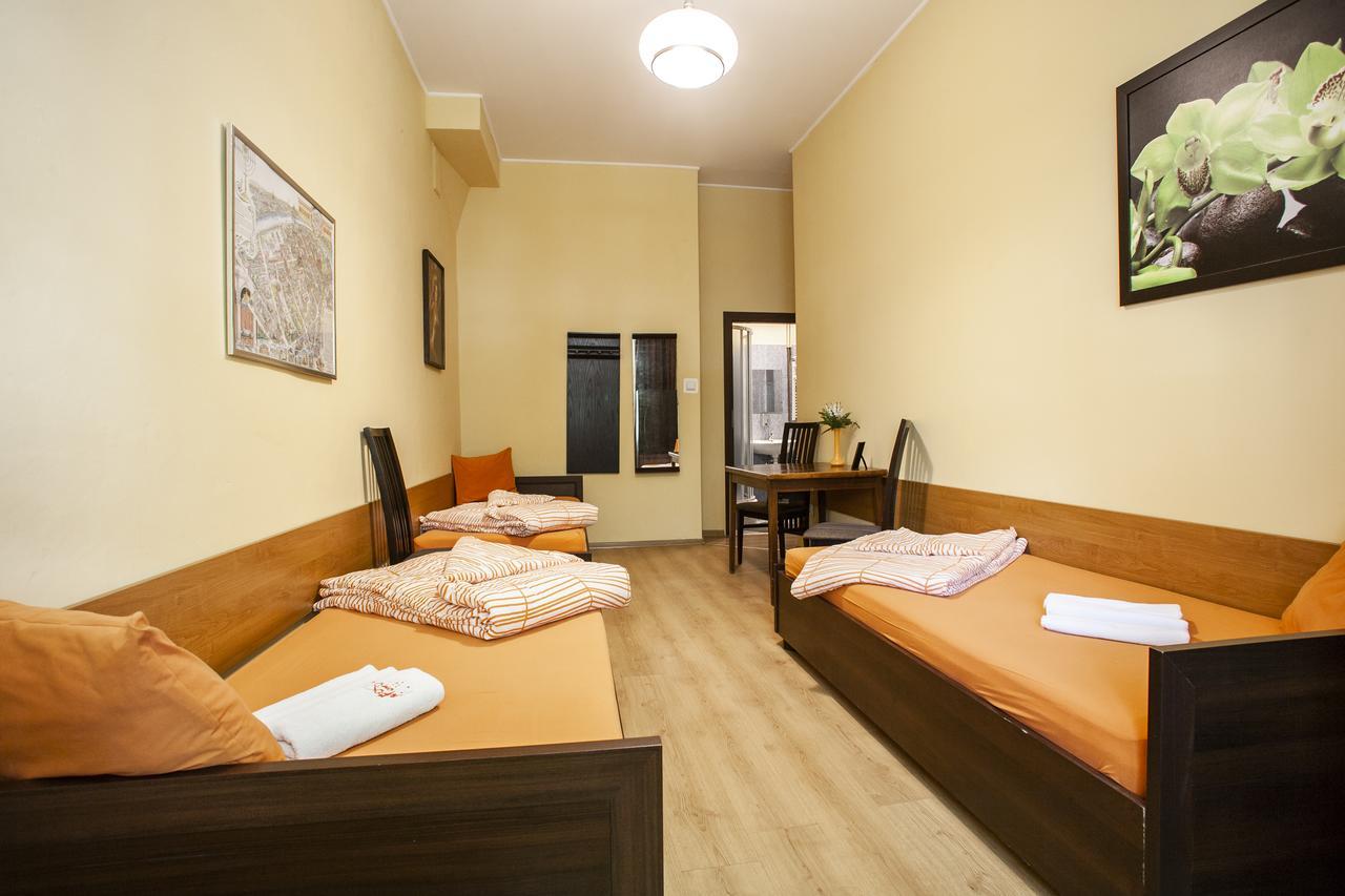 Momotown Privates Bed & Breakfast Krakow Dış mekan fotoğraf