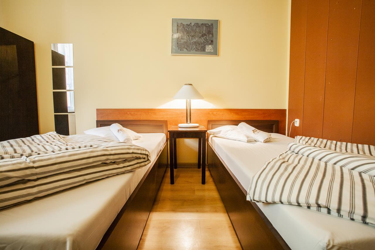 Momotown Privates Bed & Breakfast Krakow Dış mekan fotoğraf